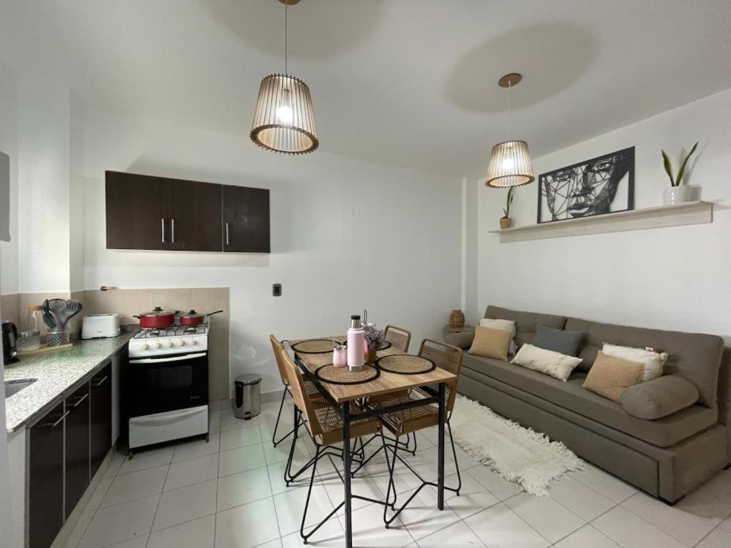 We Fma Coliving Apartment Salta Luaran gambar